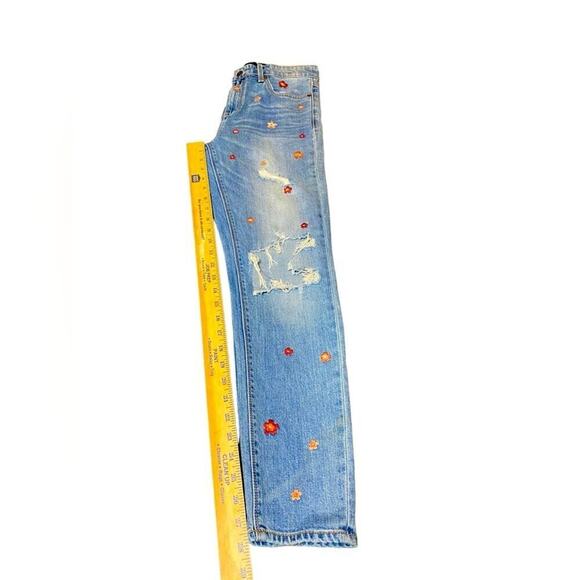 Women's - Lucky Brand Bridgette Floral Embroidered Distressed Skinny Jeans, SZ 6 - Picture 3 of 9